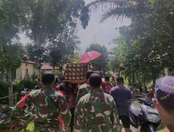 SATGAS YONKAV 12/BC SIGAP BANTU ATASI KESULITAN RAKYAT AKIBAT BANJIR