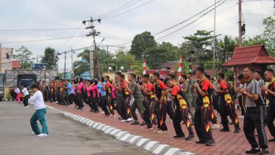 Sambut Hari Bhayangkara ke-78 Brimob Kalbar Ikuti Olahraga Bersama TNI/Polri