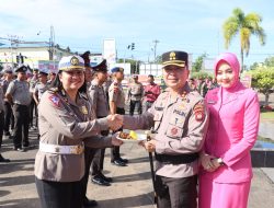 41 Personil Kepolisian Ikuti Upacara Kenaikan Pangkat di Polres Ketapang