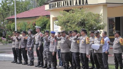 KAPOLRES KETAPANG BESERTA JAJARAN AMANKAN KAMPANYE PASLON 01 DAN 03 PADA HARI TERAKHIR MASA KAMPANYE