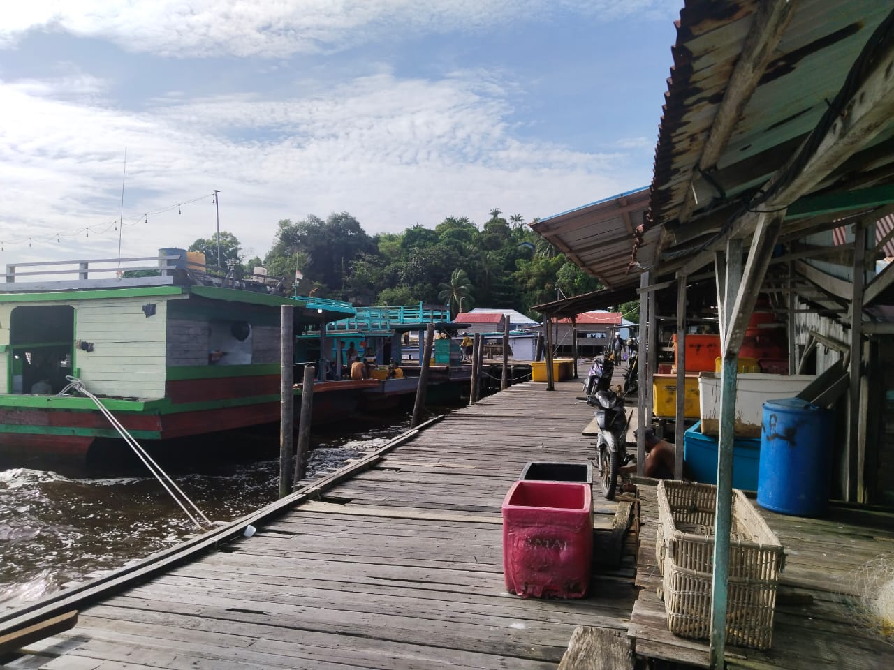 Pembangunan Smelter Bauksit di Kepulauan Karimata, Masyarakat Nelayan Protes