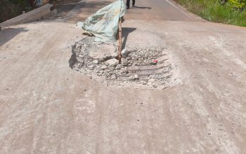 Terungkap! Material Yang Digunakan Tidak Sesuai Spesifikasi Rehabilitasi Jembatan Didesa Sungai Nanjung Disorot Publik!