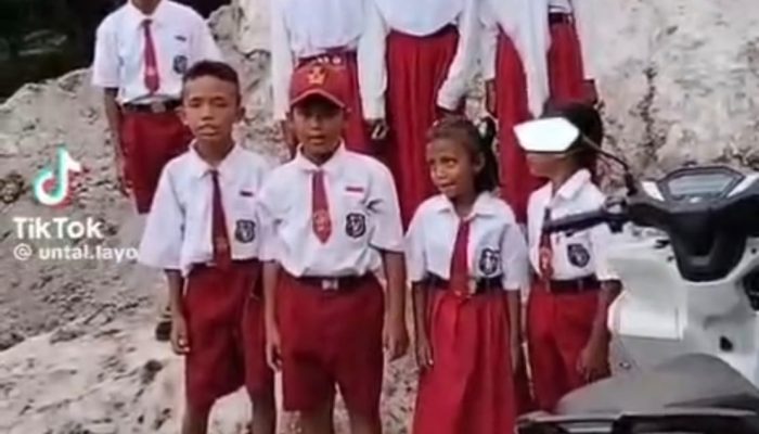 VIRAL! Akses Jalan Sekolah Diputus, Anak-anak Mengadu ke Prabowo – Perusahaan: Itu Jalan Kami, Sudah Dikoordinasikan